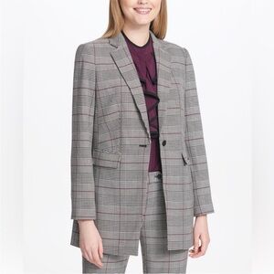 Calvin Klein Gray Blazer with Tailored Fit and Notched Lapel